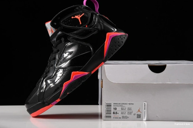 HYPE 7 313358-006 Jordan Black Retro Patent Air 0813